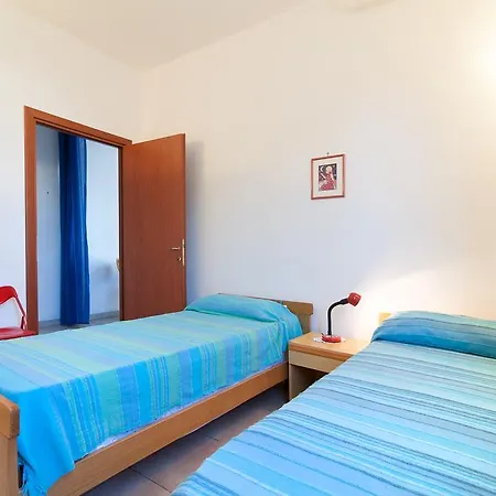 بيت للعطل Villino Girasole