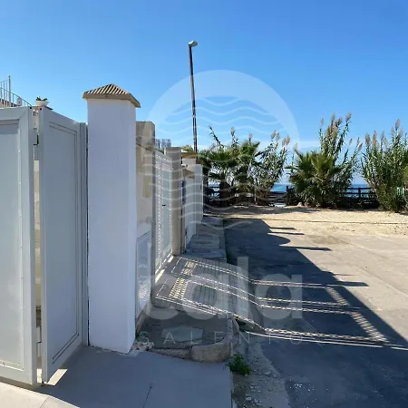 Holiday home Villino Girasole By Cala Salento Torre Lapillo